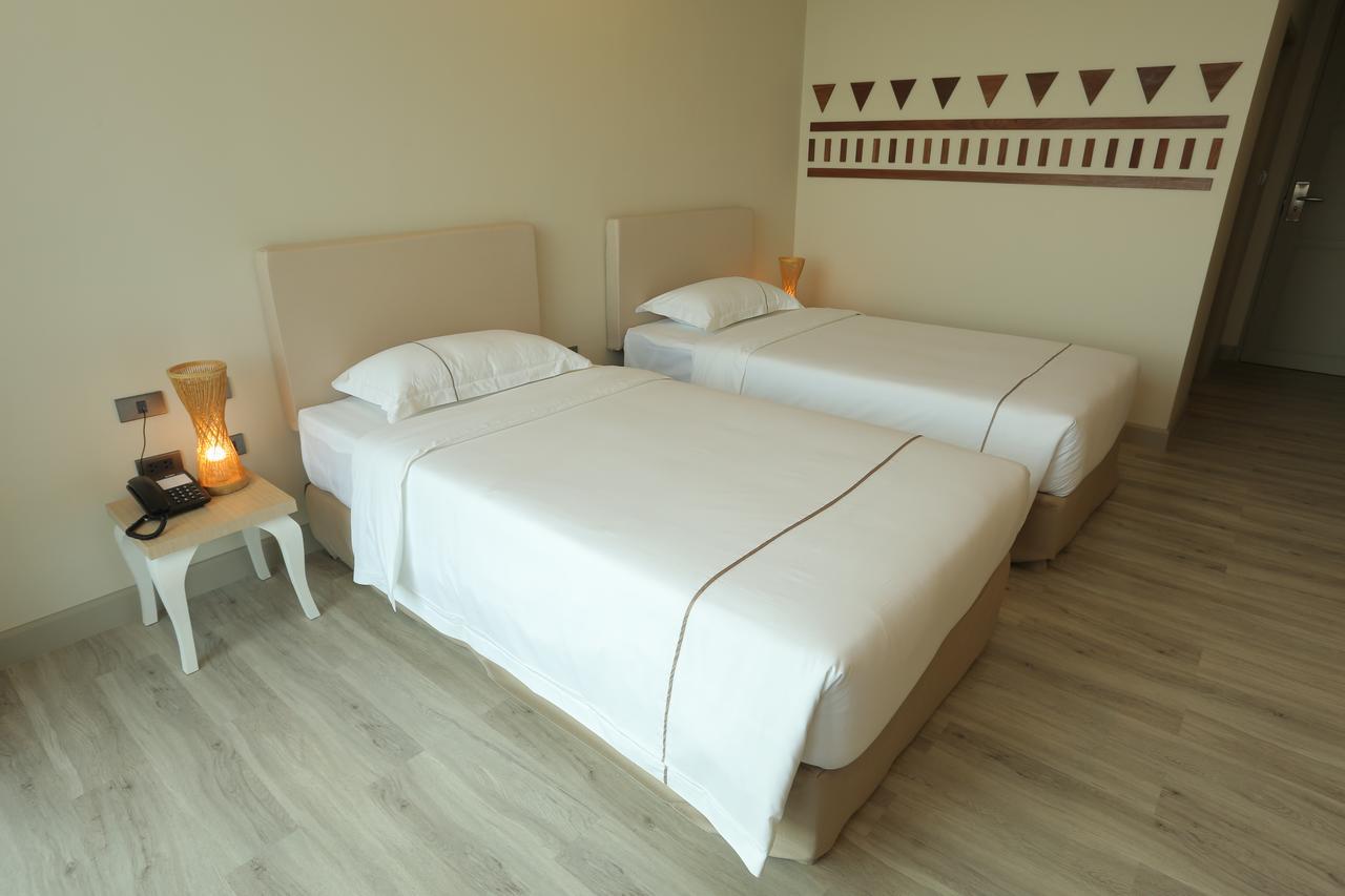 Navela Hotel & Convention Ratchaburi Εξωτερικό φωτογραφία