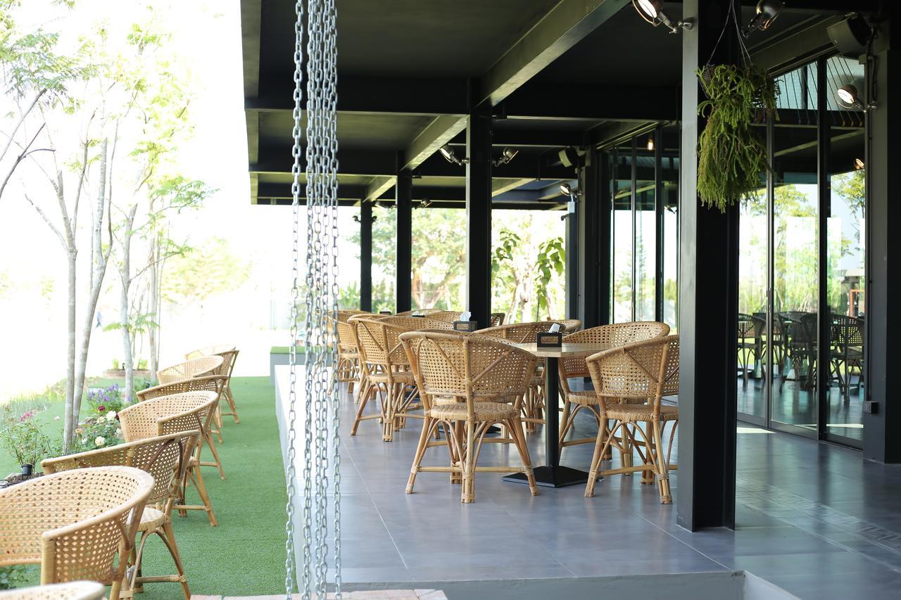 Navela Hotel & Convention Ratchaburi Εξωτερικό φωτογραφία