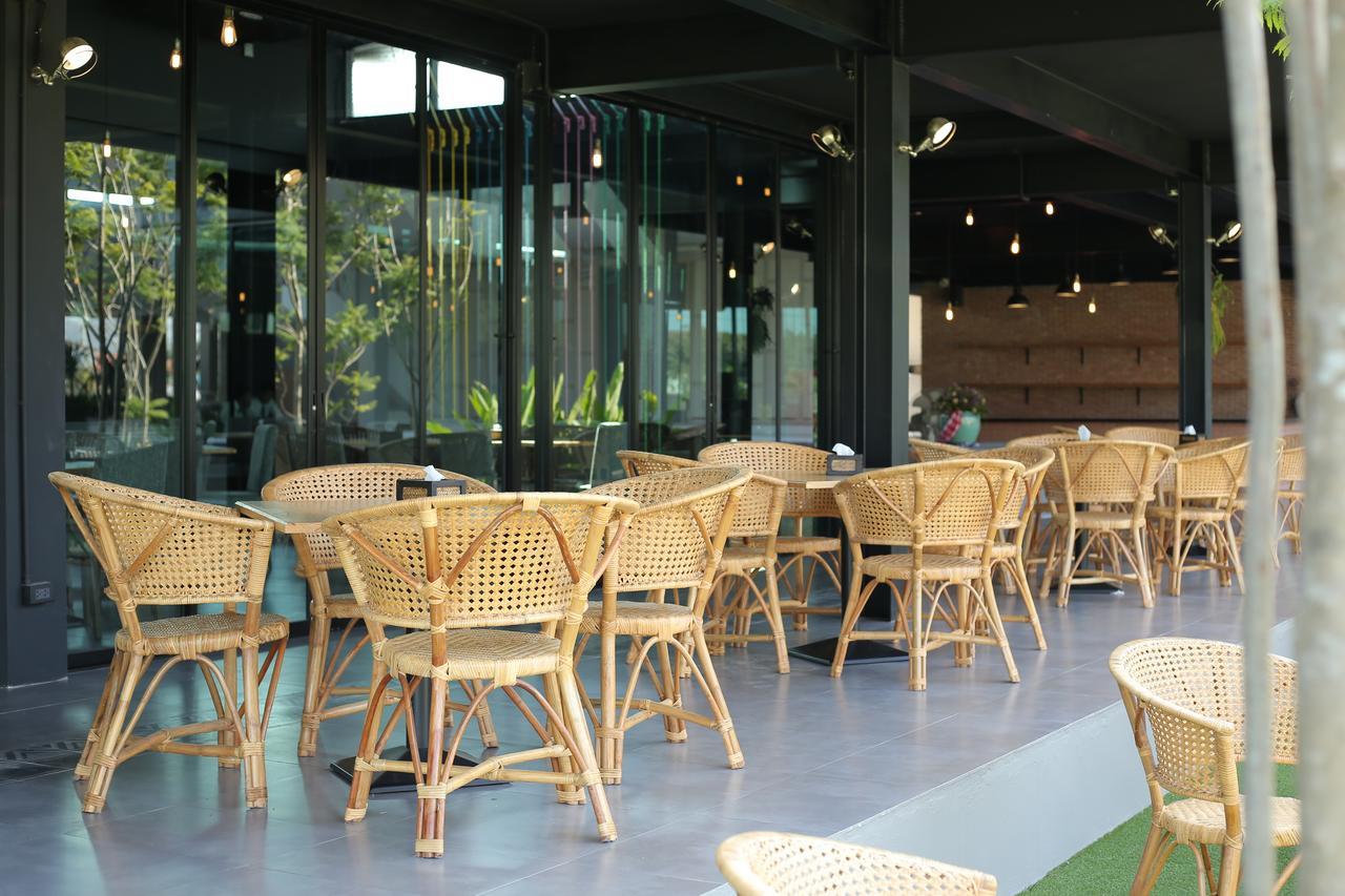 Navela Hotel & Convention Ratchaburi Εξωτερικό φωτογραφία