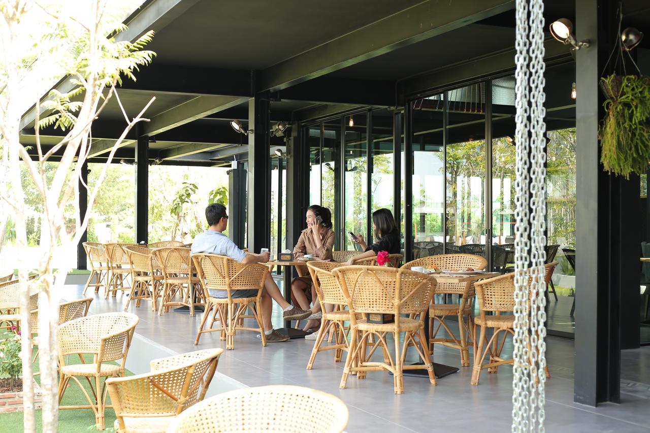 Navela Hotel & Convention Ratchaburi Εξωτερικό φωτογραφία